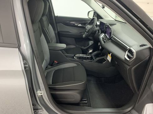 New 2026 Chevrolet TrailBlazer LT w/ Convenience Package AWD/4WD image 18