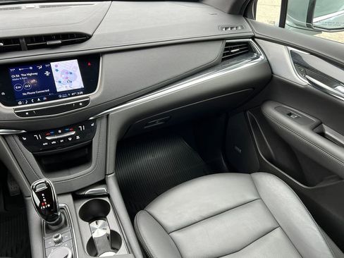 Used 2023 Cadillac XT5 Premium Luxury image 37