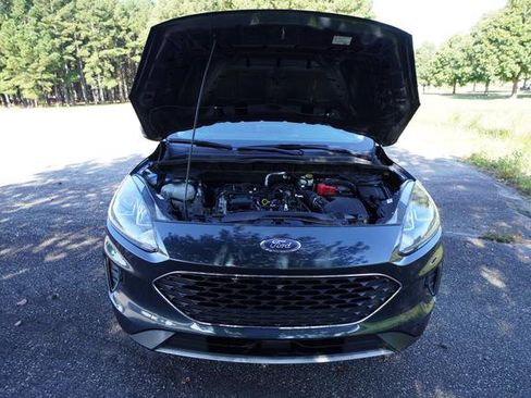 Used 2022 Ford Escape SE w/ Convenience Package image 9