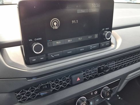 Used 2025 Honda Accord LX image 16