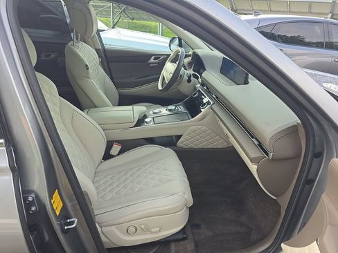 Used 2024 Genesis GV80 3.5T w/ Prestige Package AWD/4WD image 8