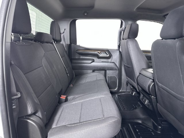 Used 2023 Chevrolet Silverado 1500 LT AWD/4WD image 28
