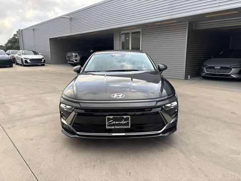 Used 2025 Hyundai Sonata SEL FWD image 4