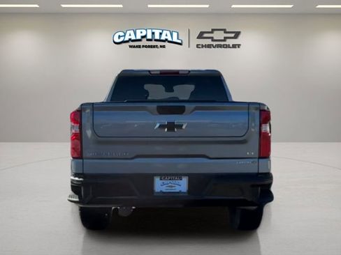 Used 2024 Chevrolet Silverado 1500 LT Trail Boss w/ Protection Package image 4
