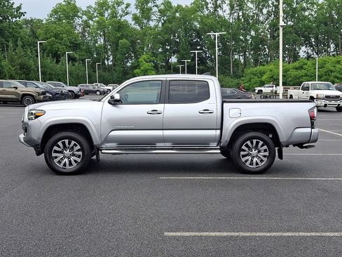 Certified 2023 Toyota Tacoma Limited AWD/4WD image 7