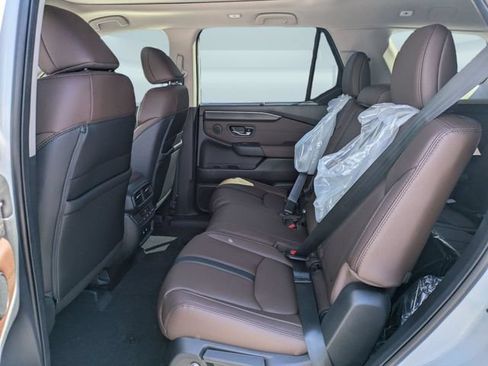New 2026 Honda Pilot Touring image 13