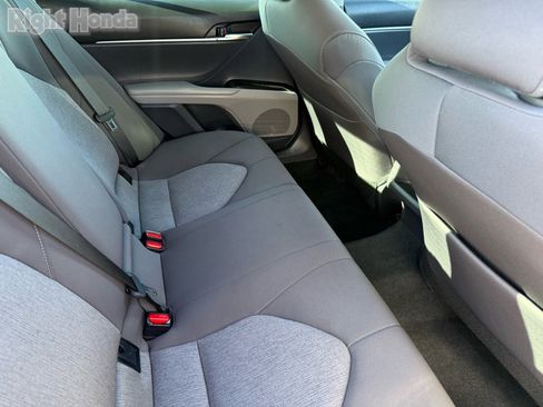 Used 2023 Toyota Camry LE image 27
