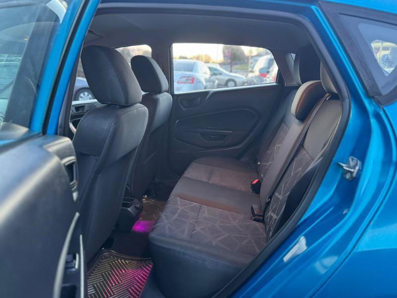 Used 2012 Ford Fiesta SE FWD image 12