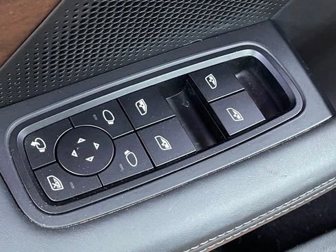 Used 2023 Porsche Taycan Turbo w/ Performance Package image 17