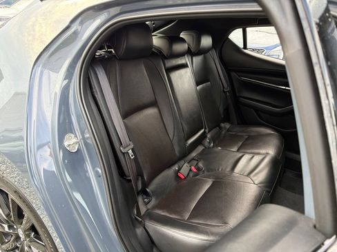 Used 2021 MAZDA MAZDA3 Hatchback w/Premium Plus Pkg AWD/4WD image 16