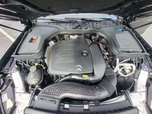 Used 2021 Mercedes-Benz GLC 300 image 10