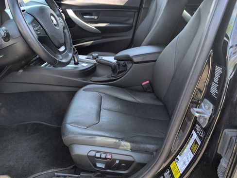 Used 2014 BMW 320i xDrive Sedan AWD/4WD image 16