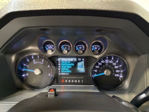 Used 2015 Ford F250 XLT w/ XLT Value Package image 28