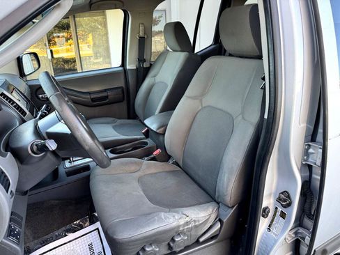 Used 2011 Nissan Xterra S w/ 4X4 Value Package image 12