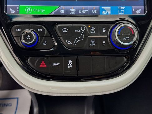 Used 2020 Chevrolet Bolt LT FWD image 19