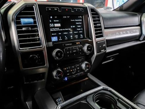 Used 2017 Ford F250 Platinum w/ Platinum Ultimate Package image 24