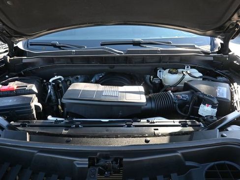 Used 2021 Chevrolet Tahoe Z71 w/ Z71 Signature Package image 22