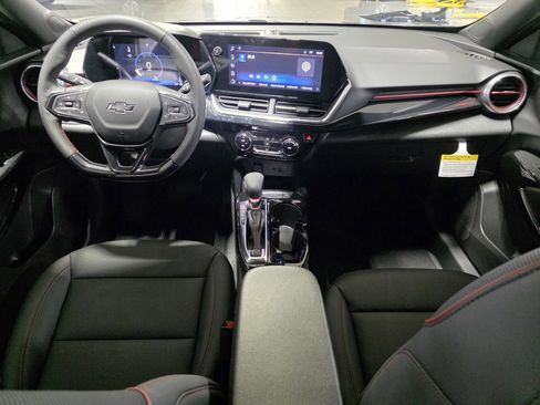 New 2026 Chevrolet Trax RS image 18