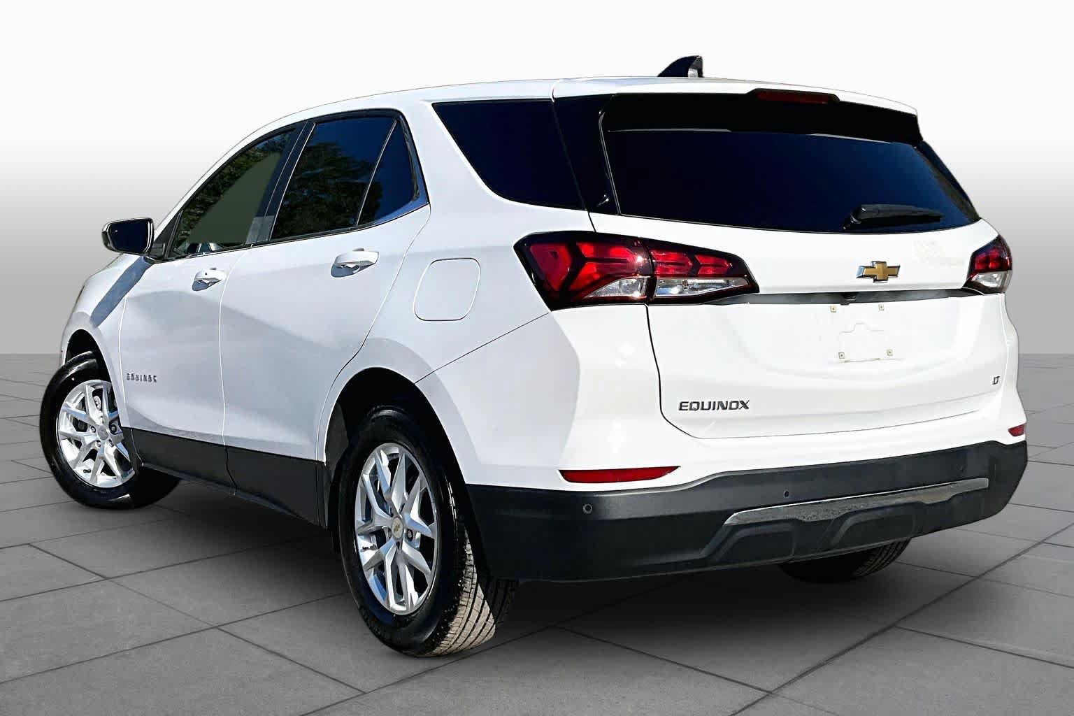 Used 2022 Chevrolet Equinox LT FWD image 12