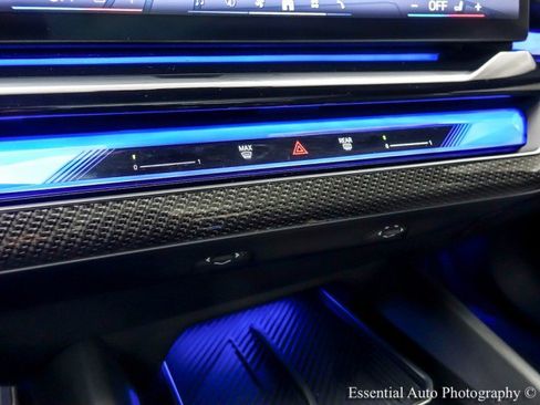 Used 2024 BMW i5 M60 w/ Executive Package image 22