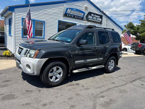 Used 2012 Nissan Xterra S w/ Value Package AWD/4WD image 3