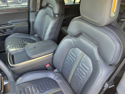 Used 2022 Rivian R1S Launch Edition AWD/4WD image 12