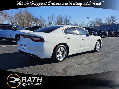 Used 2022 Dodge Charger SXT image 6