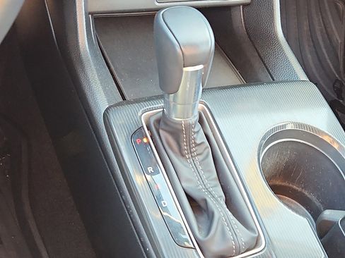 Certified 2025 Honda Civic Sport image 14