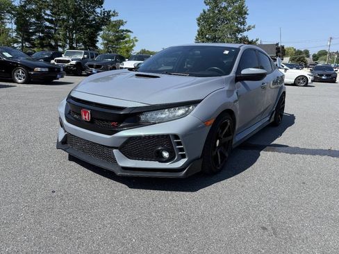 Used 2019 Honda Civic Type R image 2
