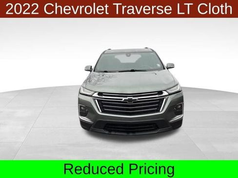 Used 2022 Chevrolet Traverse LT w/ LPO, Floor Liner Package AWD/4WD image 2
