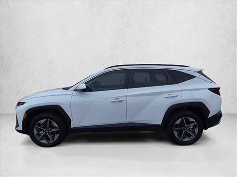 Certified 2026 Hyundai Tucson SEL AWD/4WD image 9