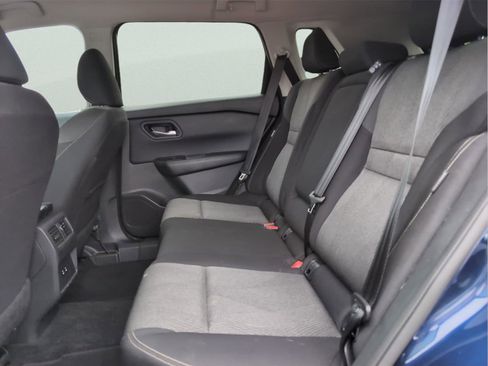 Used 2025 Nissan Rogue SV AWD/4WD image 36