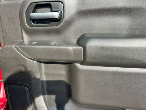 Used 2019 Chevrolet Silverado 1500 LT w/ All-Star Edition image 13