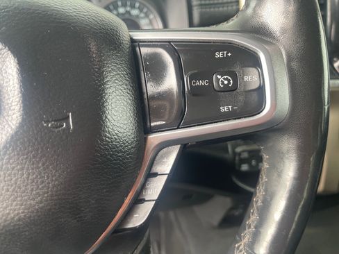 Used 2019 RAM 1500 Laramie image 10