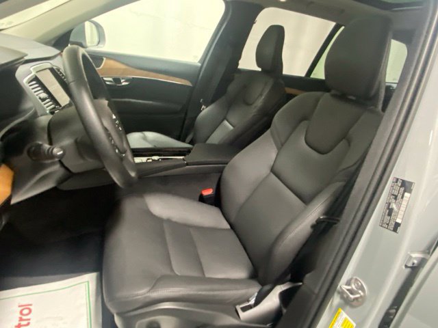 Used 2025 Volvo XC90 T8 Plus w/ Protection Package Premier AWD/4WD image 11