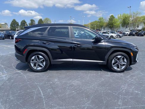 Used 2025 Hyundai Tucson SEL FWD image 8