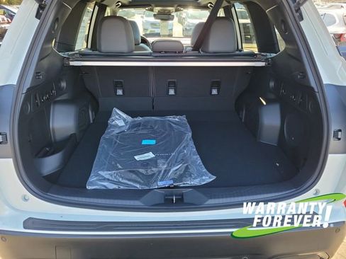 New 2025 Subaru Forester Limited image 18