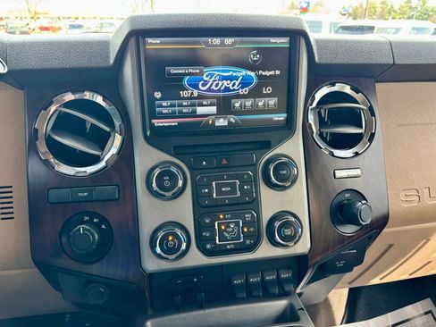 Used 2014 Ford F350 Lariat w/ Lariat Interior Package image 15