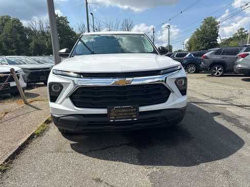 Used 2024 Chevrolet TrailBlazer LS w/ LS Convenience Package FWD image 24