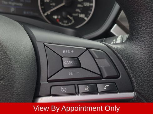 Used 2025 Nissan Altima 2.5 SV FWD image 20