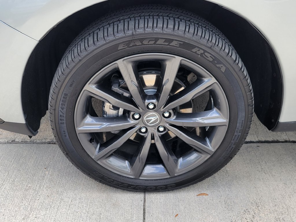 Certified 2025 Acura RDX w/ Advance Package AWD/4WD image 4