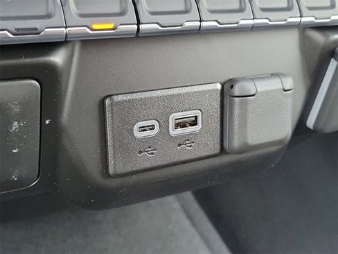 New 2026 Chevrolet Silverado 1500 Custom image 8