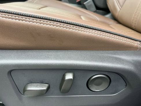 Used 2026 Chevrolet Suburban High Country w/ Sun And Tow Package image 16