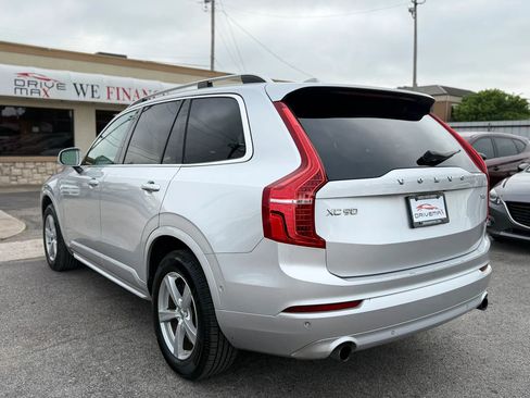 Used 2018 Volvo XC90 T5 Momentum w/ Convenience Package FWD image 15