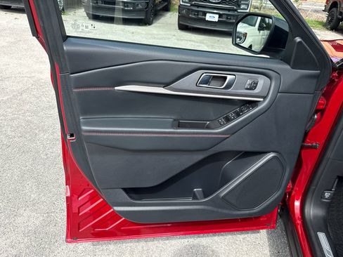 Certified 2025 Ford Explorer ST-Line w/ Premium Package RWD image 14