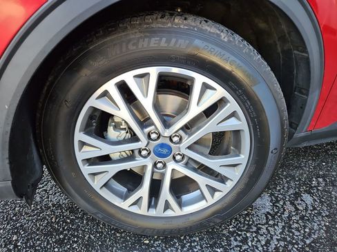 Used 2022 Ford Escape SEL w/ Technology Package image 33