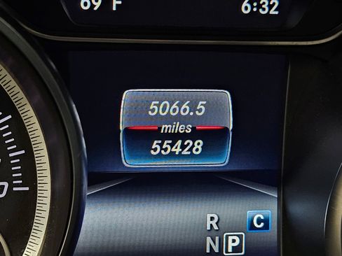 Used 2018 Mercedes-Benz GLA 250 image 30