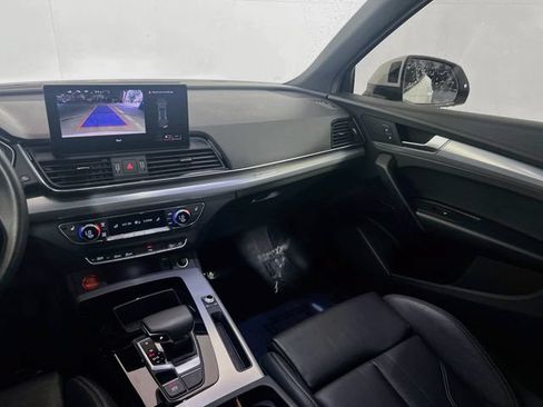 Used 2024 Audi Q5 2.0T Premium AWD/4WD image 19