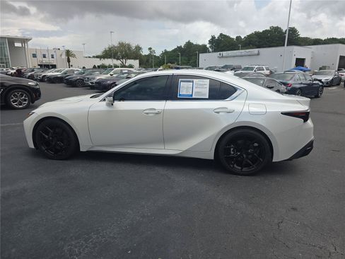 Used 2023 Lexus IS 300 w/ Comfort Package RWD image 5
