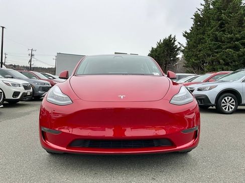 Used 2021 Tesla Model Y Long Range image 3